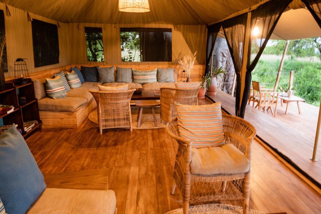 Olkeri Camp Hotel Olmotoni ภายนอก รูปภาพ